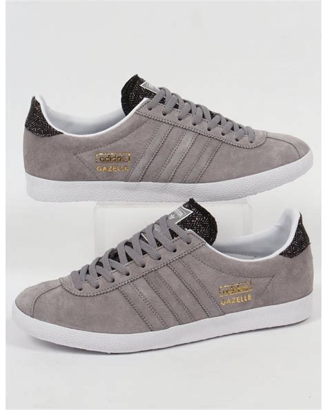 adidas originals trainers grey.